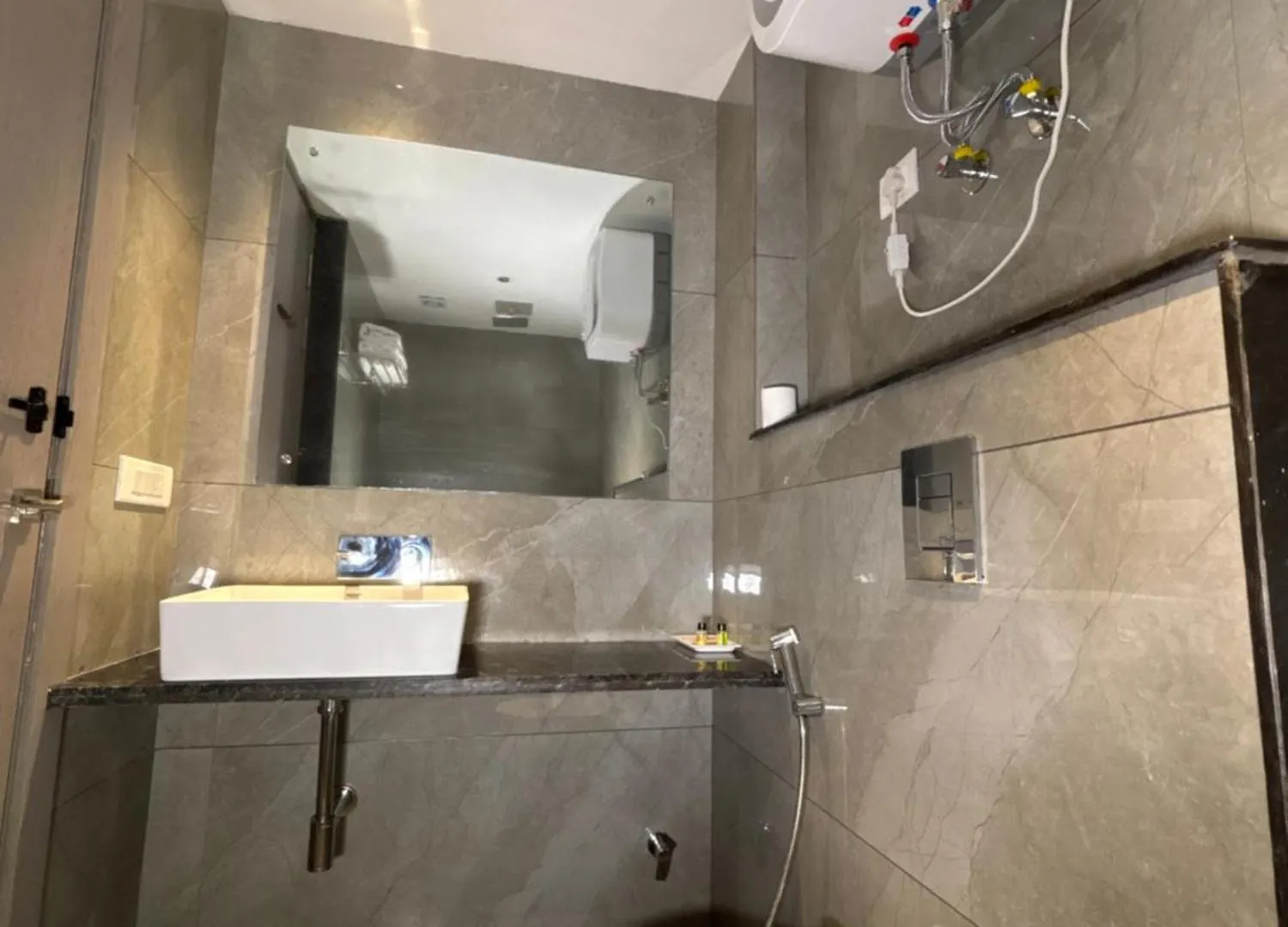 ****  Hotel Arch The Lohias New Delhi India