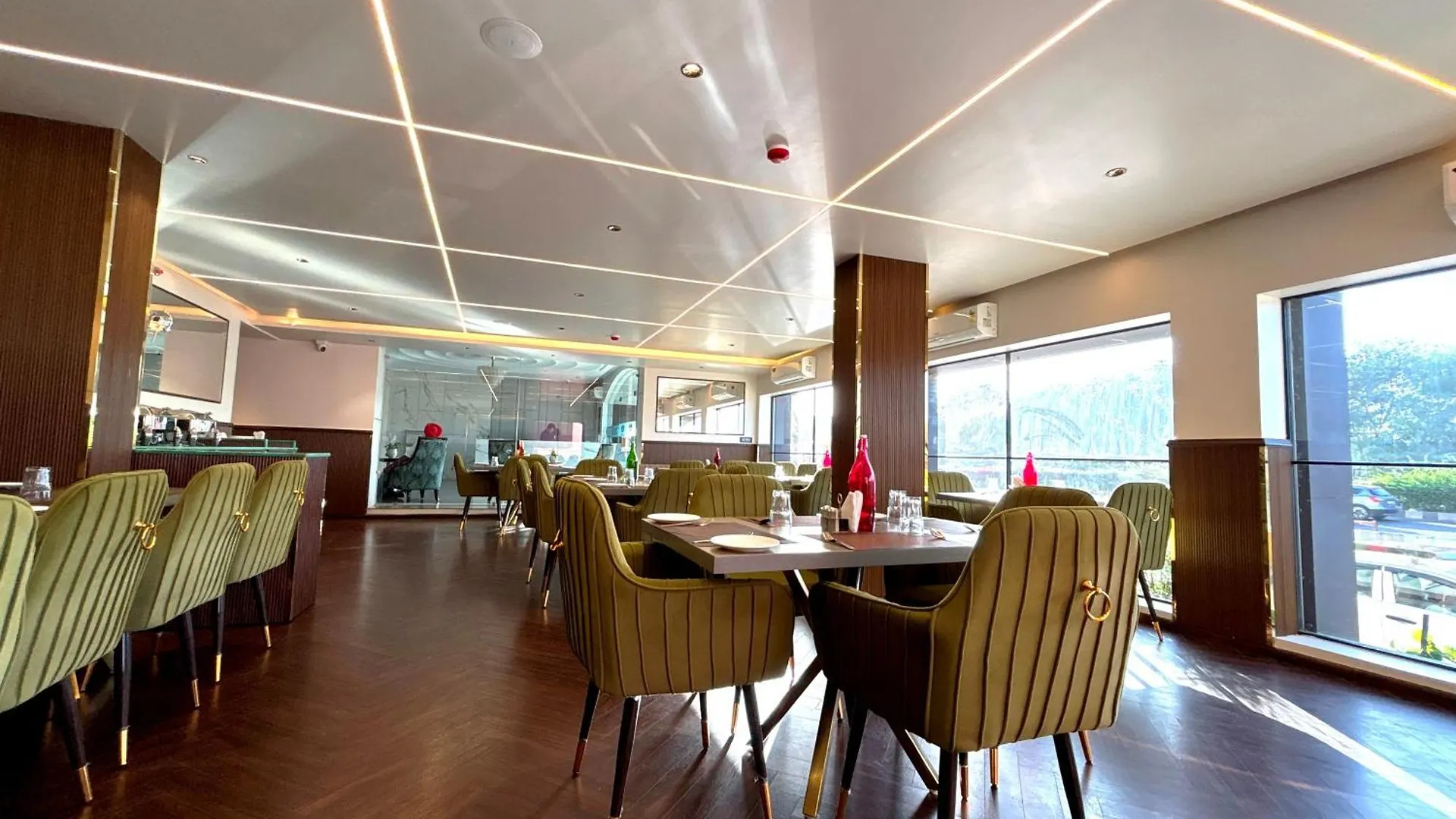 ****  Hotel Arch The Lohias New Delhi India